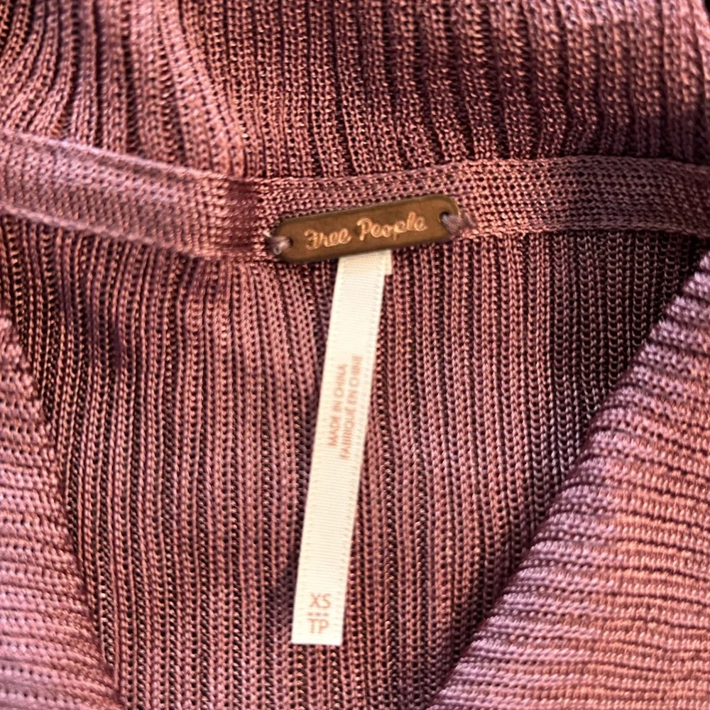 Pink Button-Up Cardigan - Picture 2 of 4